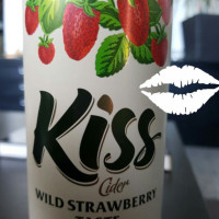 Kiss All Hipsters food