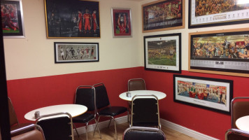 Georgie Porgy Cafe Anfield inside