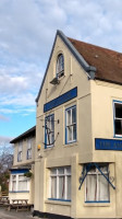 The Anchor At Redbridge food