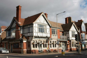 The Dyke Pub And Kitchen outside