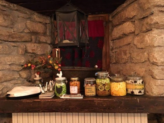 restaurant image