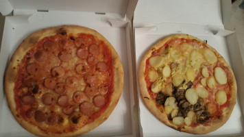 Oltrepizza food