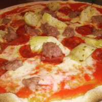 La Bottega Della Pizza food