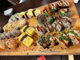 Hongyu Sushi Buffet food