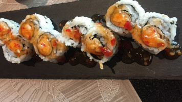 Sushi Oro food