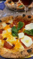 Pizza Gourmet Giuseppe Vesi food