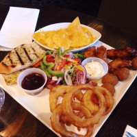Foxtons And Grill food