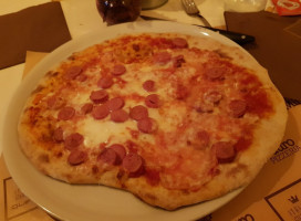 Mingotauro Pizzeria Di Guastamacchia V C food