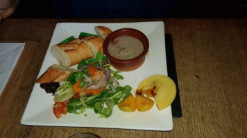 Chetwode Arms food