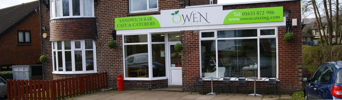 Owen's Cafe outside