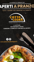 Pizzeria Cotto A Legna food