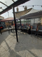 The Brockley Barge inside