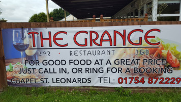Tracy's At Grange food