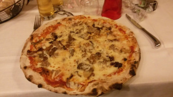 Pizzeria Ca' Dona Da Vittorio food
