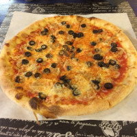 Pizzeria Appia food