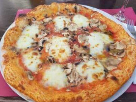 La Zoccola del Pacioccone Pizzeria food