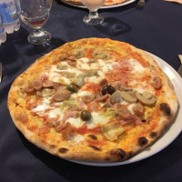 Pizzeria D'autore Di Antonio De Bari food