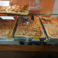 Pizzeria Del Corso food