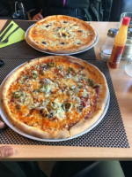 Restaurang Pizzeria Palladium food