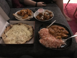 Tandoori Hut food