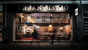 Urban Bistro Old New York Kitchen outside