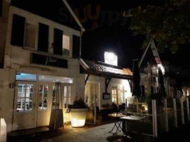 Bistro Puur Oldenzaal outside