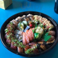 Ohmu Sushi food