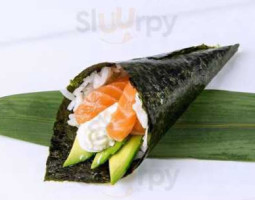 Rakki Sushi Catering Huizen food