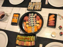Sushi Doremi food