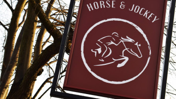 Horse Jockey Public House food