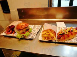 Ellis Gourmet Burger Singel Amsterdam food
