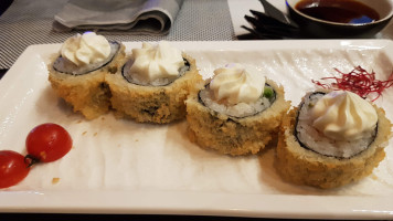 Niu Niu Sushi Iglesias food