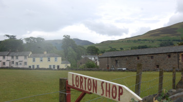 Lorton Village Shop outside