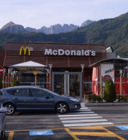 Mcdonald's outside