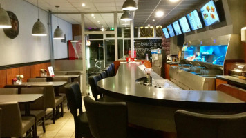 Cafetaria Snackpoint Roosendaal inside