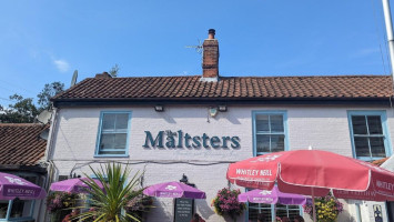 The Maltsters outside