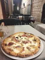 Pizzeria Il Patriarca food