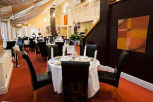 Atrium Brasserie at Kingston Lodge Hotel food