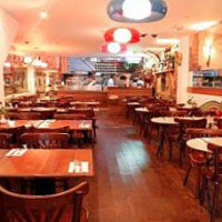 Al Parco Pizza Bar - Camden inside