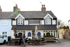 The Rose And Crown outside