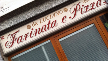 Farinata Pizza Da Luciano food