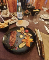 Moretto's Steakhouse food