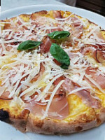 Pizza Flash Di Brischetto Claudio food