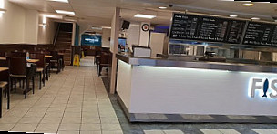Toppers Fish Bar inside