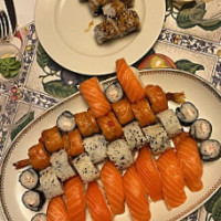 Sushi Yuan food