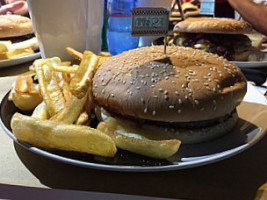 Amarcord Piadineria&burger Grill food