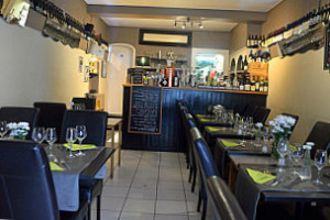 Le Petit Bistroquet food