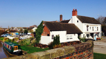 The Broughton Arms outside