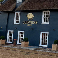 Guinness Arms outside