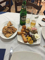 Taverna Greca Knossos food